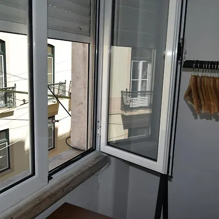 3 5 Minutes Away Meter Station